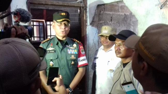 Tinjau Sasaran Rutilahu, Dansatgas TMMD Terharu Didoakan Warga